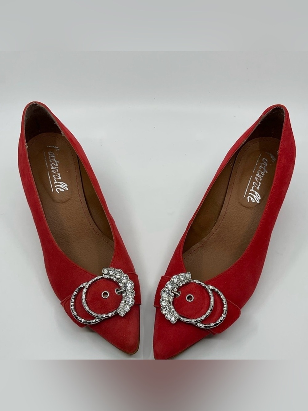 L’intervalle Red Suede Rhinestone Buckle Detail Block Heel Pumps